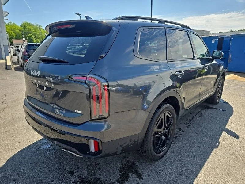 Used 2024 Gray Kia SX-Prestige X-Line image 8