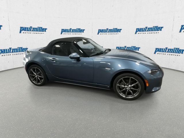 Used 2016 Blue Mazda Grand Touring image 13