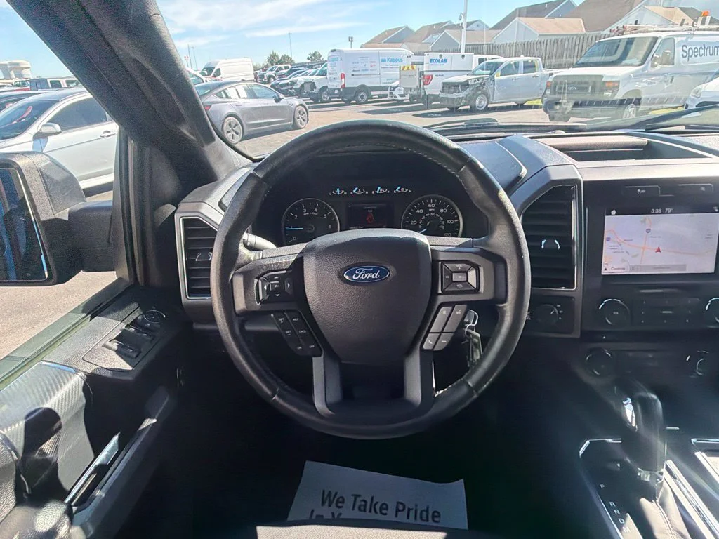 Used 2018 Lightning Blue Ford XLT image 20
