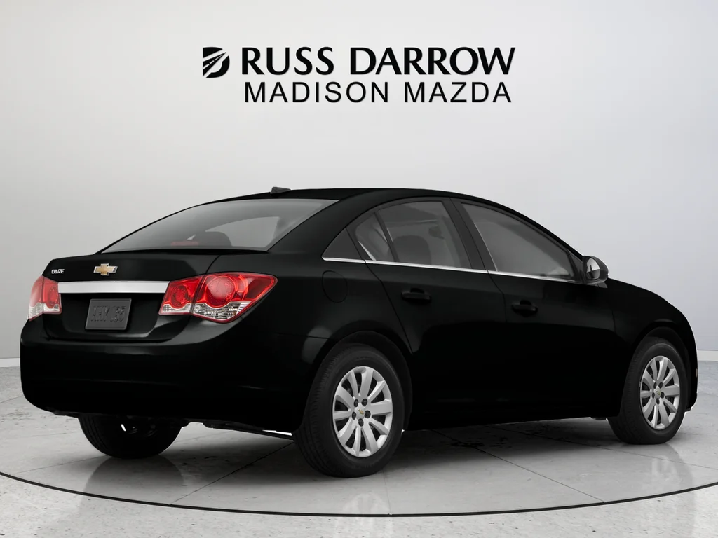 Used 2011 Black Chevrolet 1LT image 2
