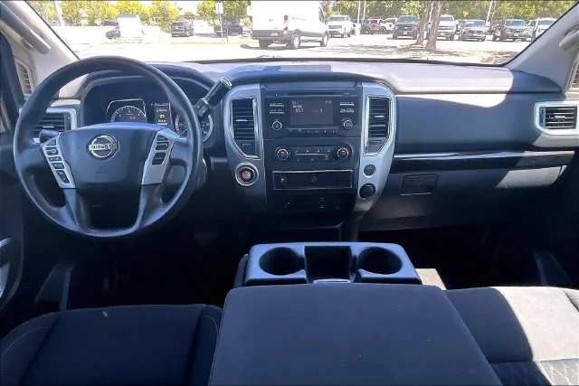 Used 2017 Glacier White Nissan SV image 14