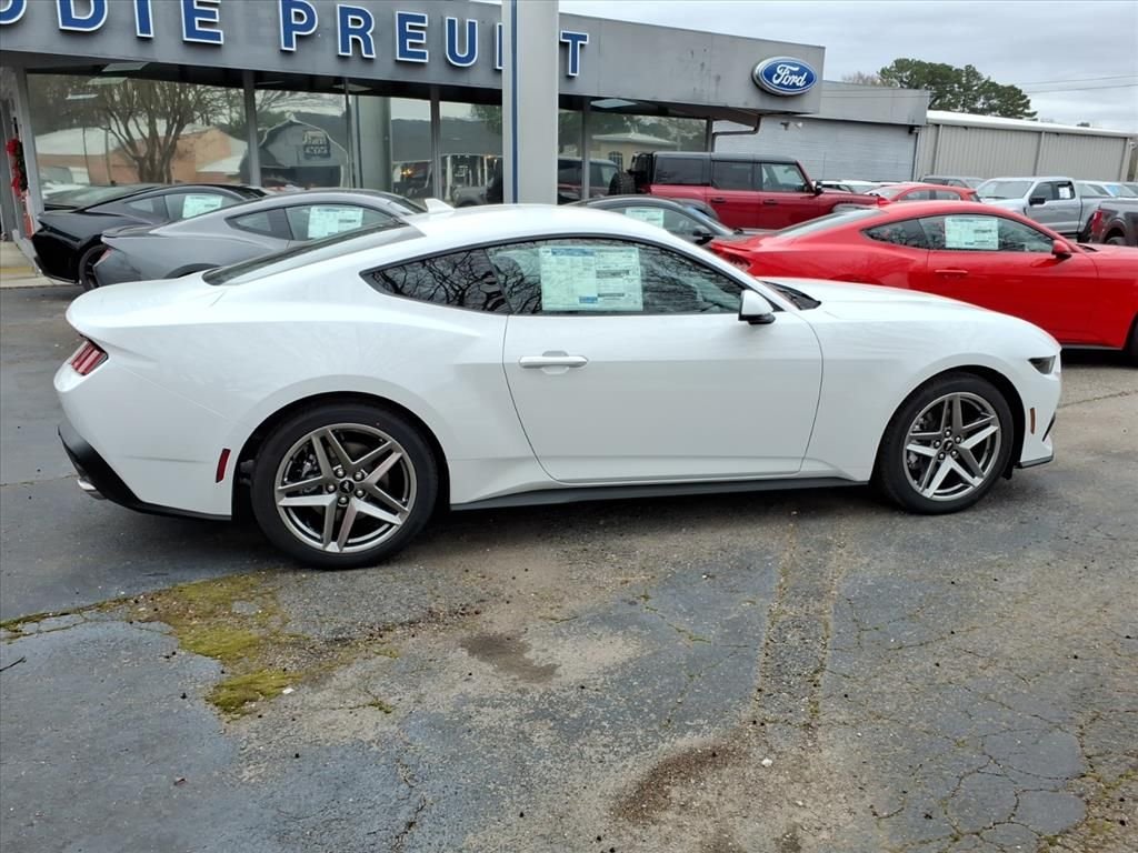 New 2026 Oxford White Ford EcoBoost® Premium Fastback image 5
