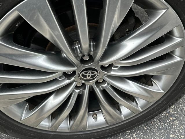 Used 2024 Black Toyota Platinum image 6