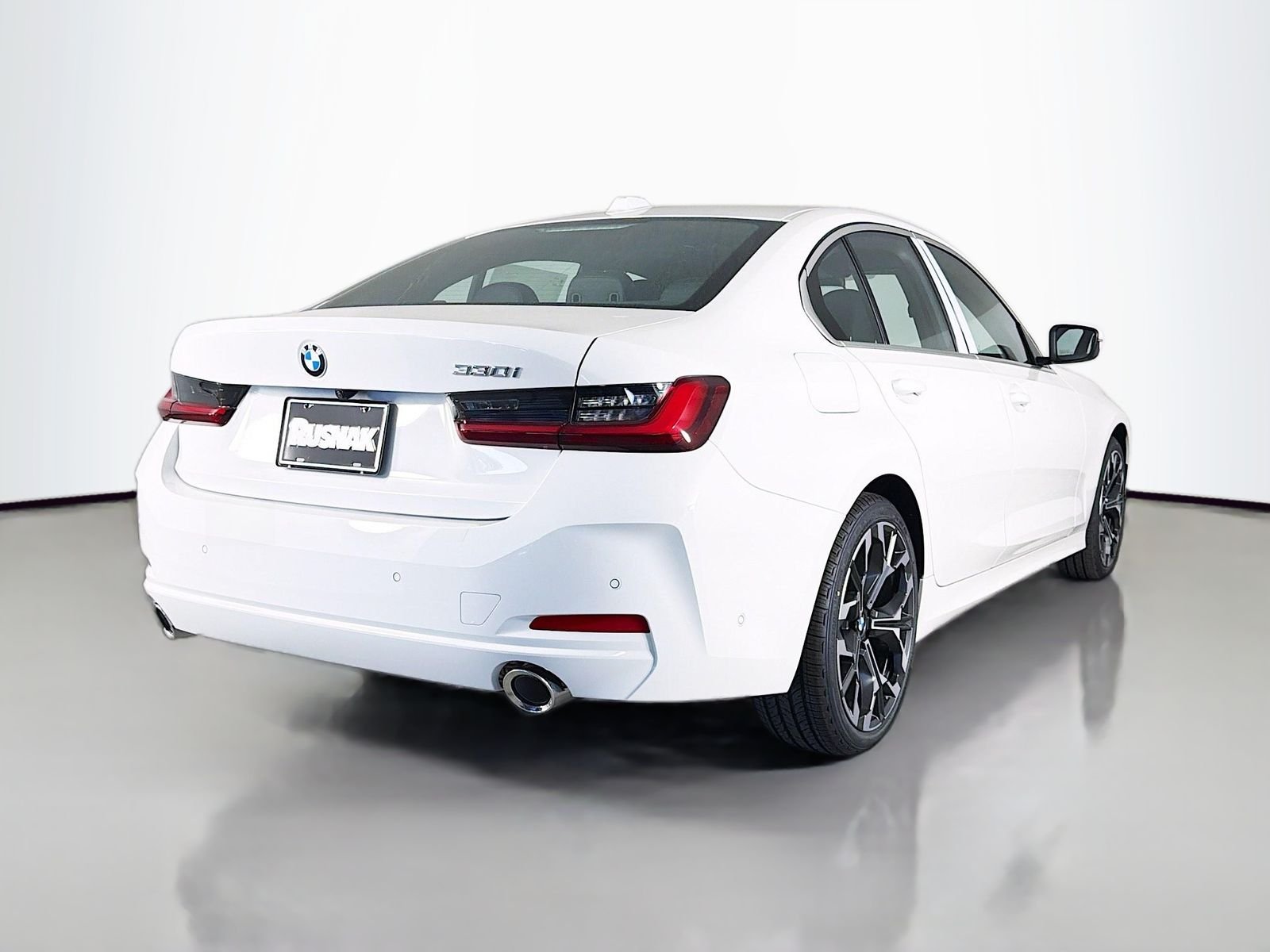 New 2026 Alpine White BMW 330i image 7