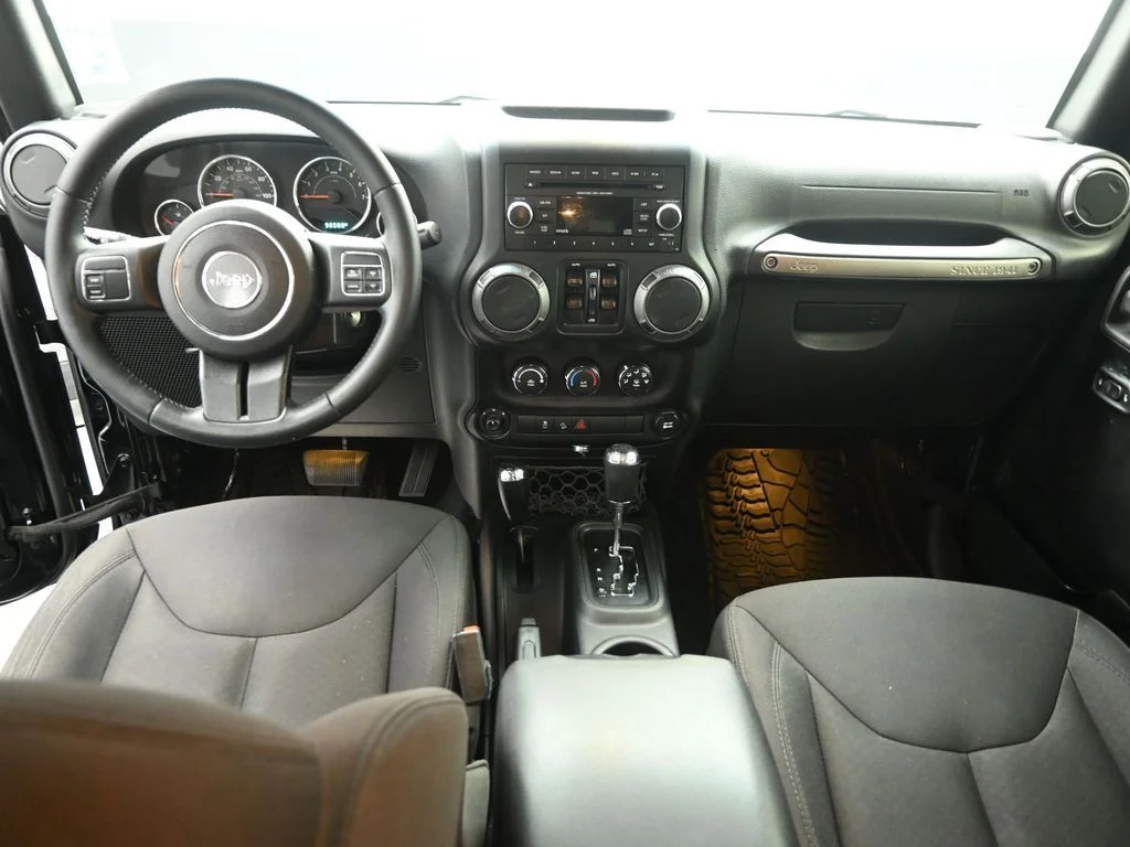 Used 2015 Black Jeep Unlimited Sport image 19