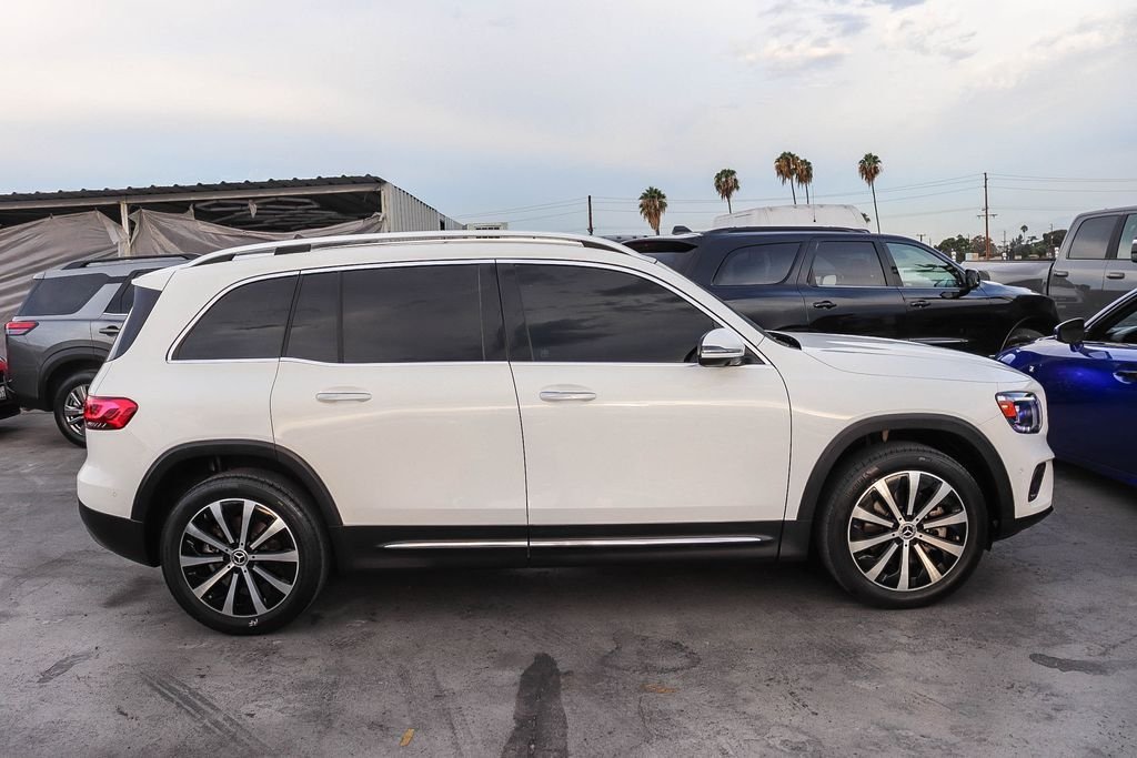 Used 2021 Polar White Mercedes-Benz GLB 250 image 13