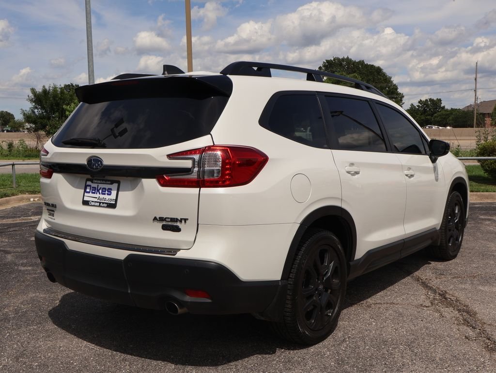 Used 2024 White Subaru Onyx Edition image 7