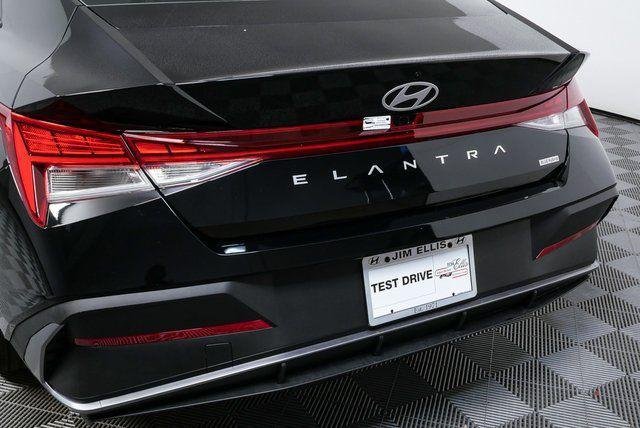 New 2026 Abyss Black Hyundai Blue image 69