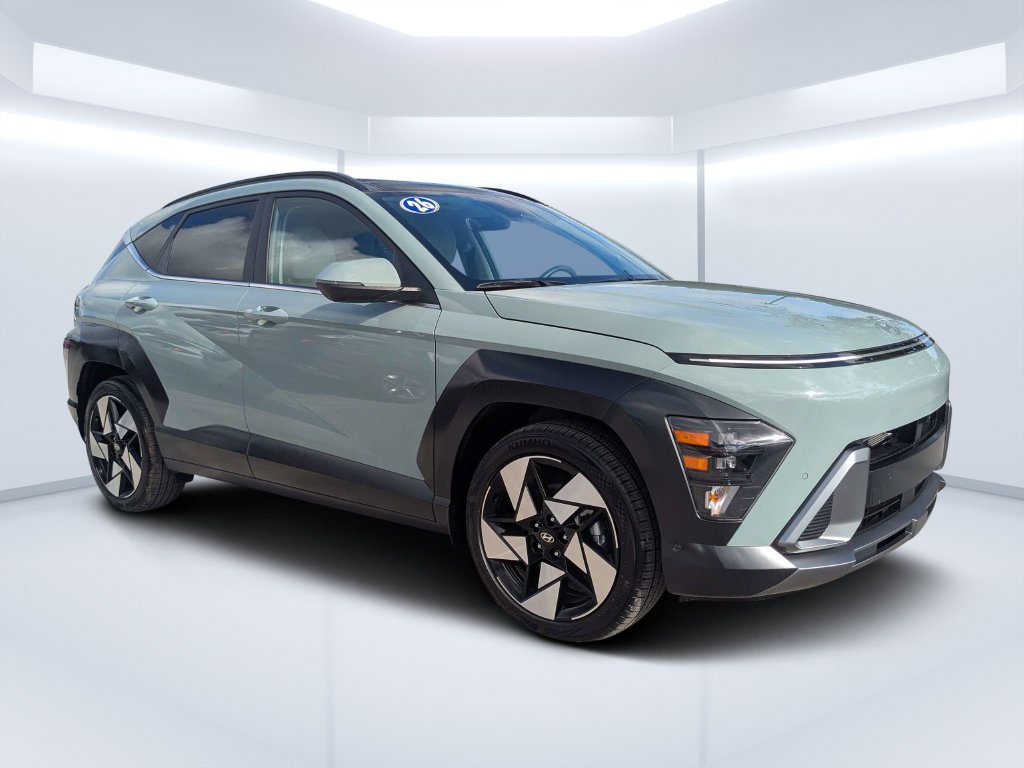 Certified Used 2026 Green Hyundai Limited image 1