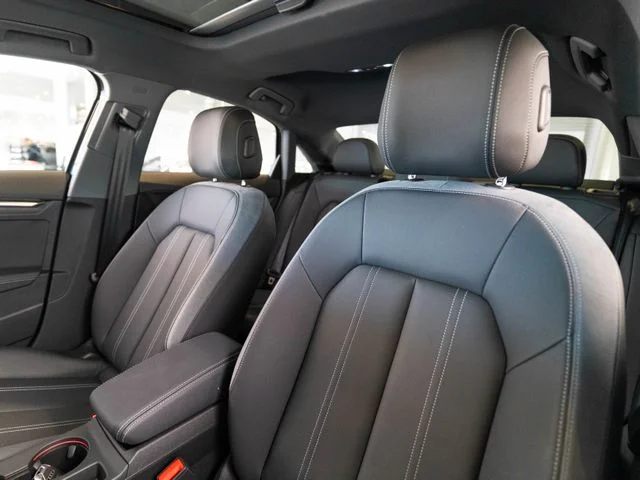 Used 2025 Gray Audi 40 Premium image 5