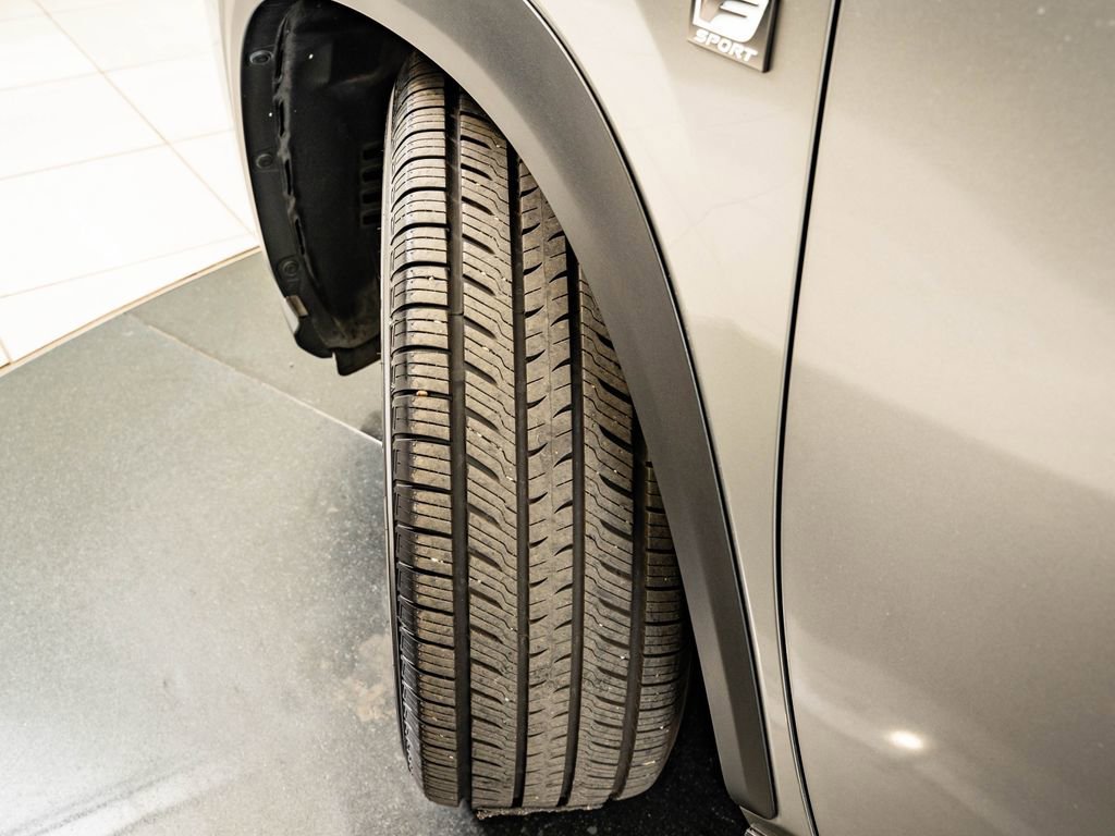 Used 2017 Silver Lexus 200t F Sport image 54