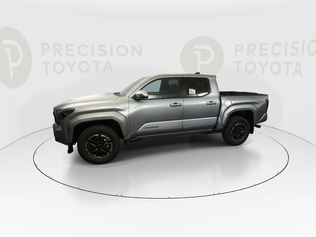 2026 Toyota Tacoma TRD Sport - Photo 10
