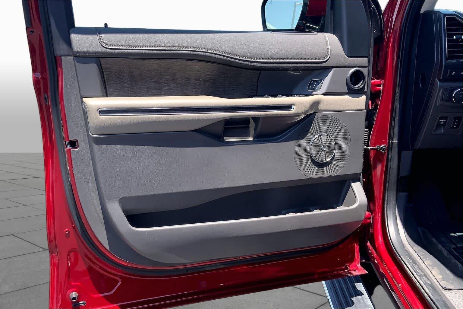 Used 2019 Ruby Red Metallic Tinted Clearcoat Ford Limited image 22
