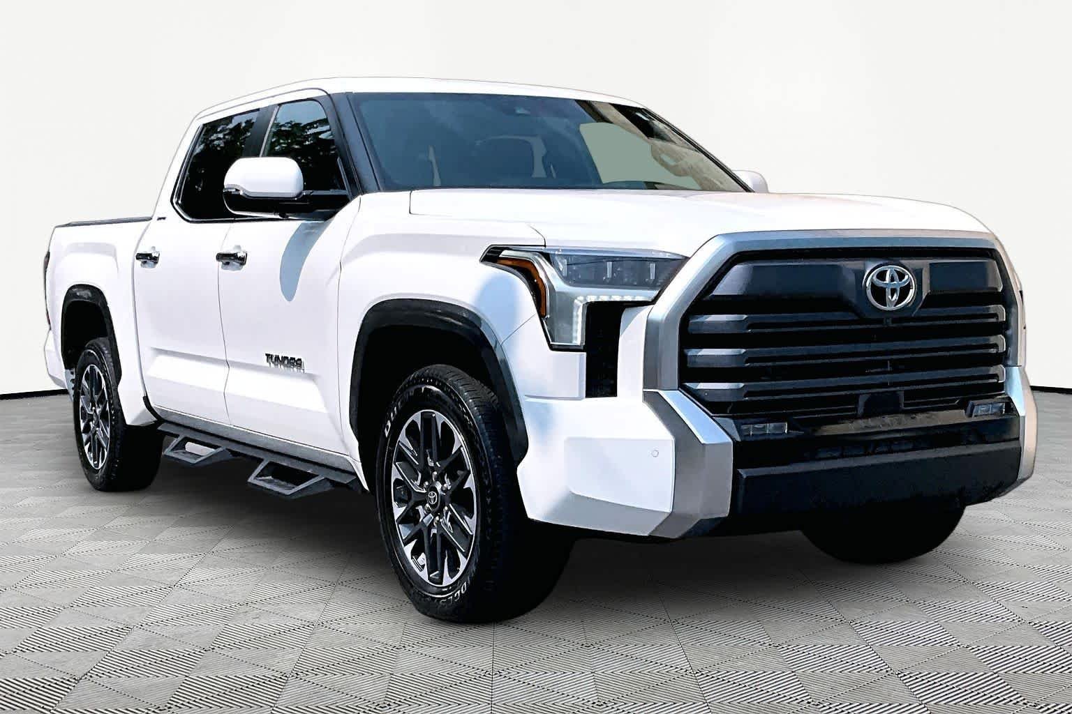 Used 2026 Ice Cap Toyota Limited image 3
