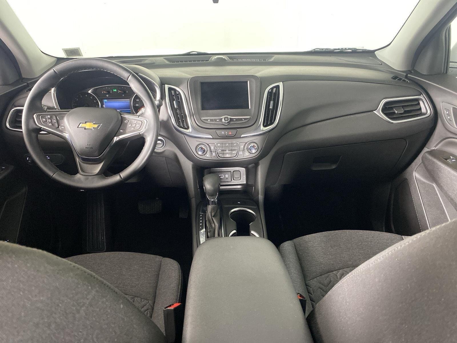 Used 2024 Summit White Chevrolet  image 24