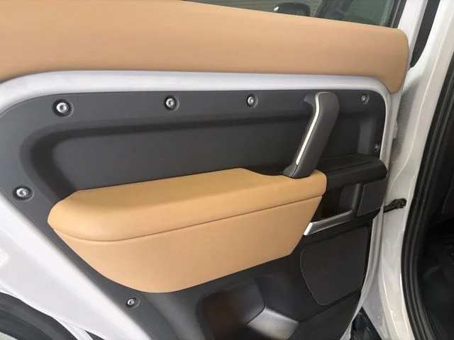 New 2026 Borasco Gray Metallic Land Rover S image 14