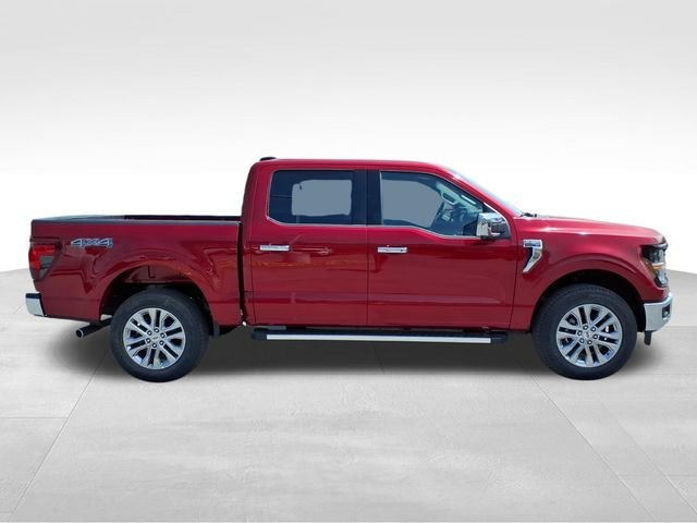 New 2026 Ruby Red Metallic Tinted Clearcoat Ford XLT image 13