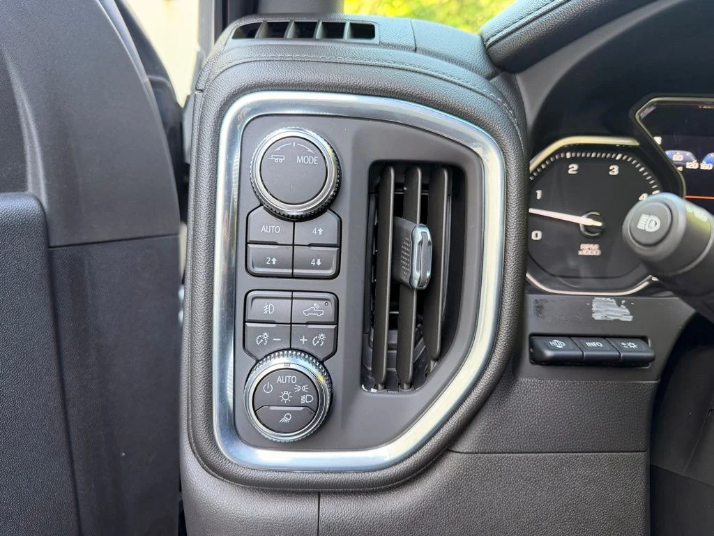 2022 GMC Sierra 3500 Denali HD Denali - Photo 16