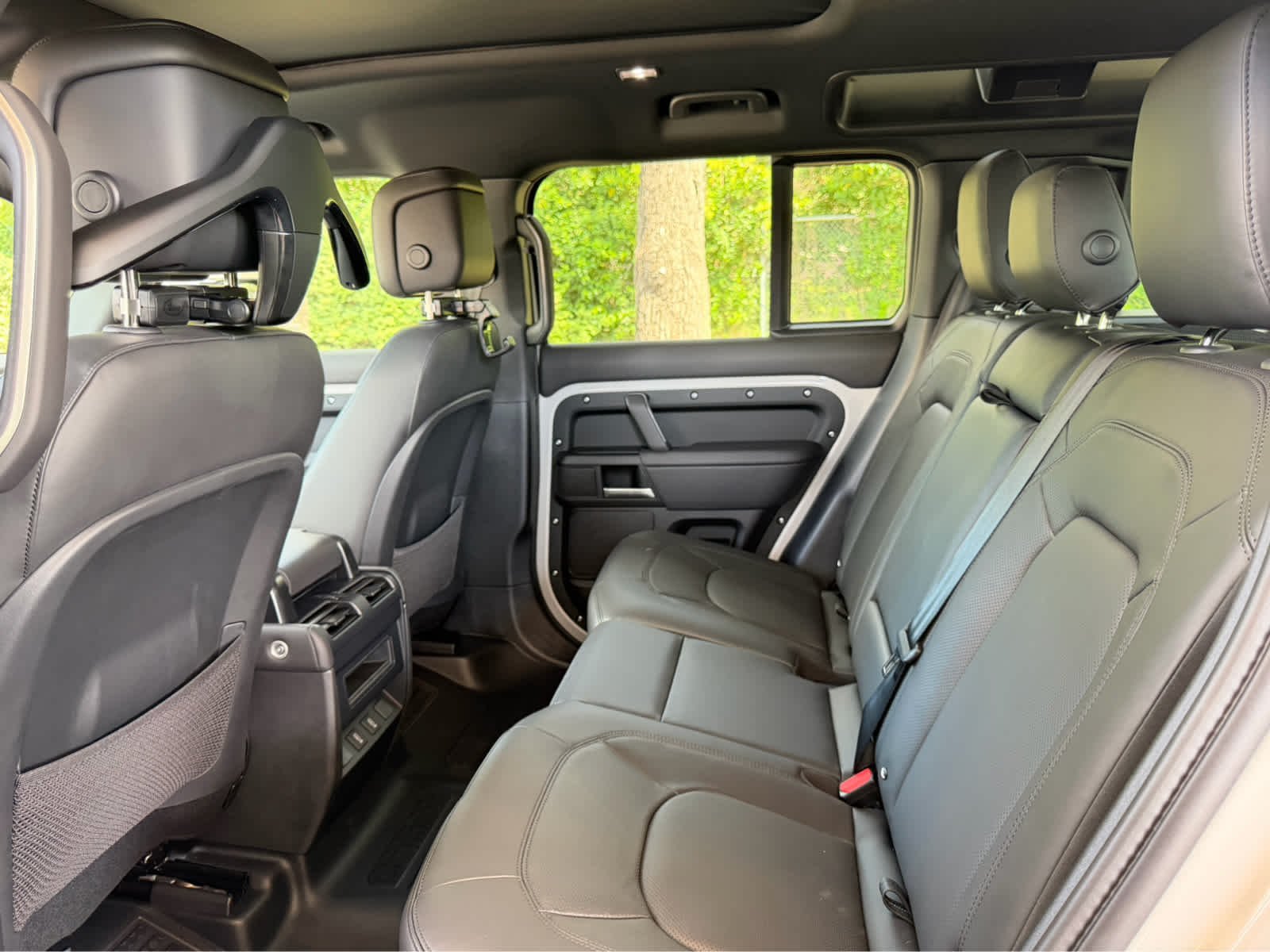 New 2026 Borasco Grey Land Rover X-Dynamic SE image 11