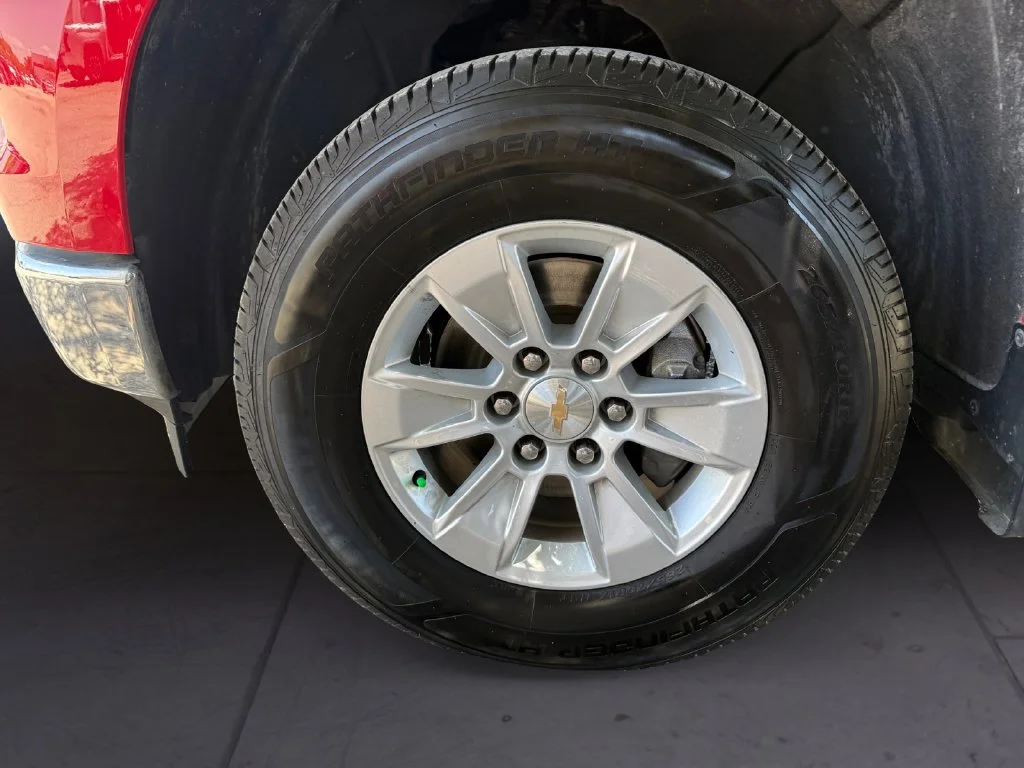 Used 2023 Red Chevrolet LT image 9