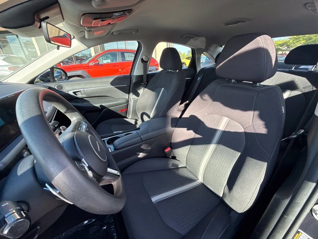 Used 2024 Blue Hyundai SEL image 15