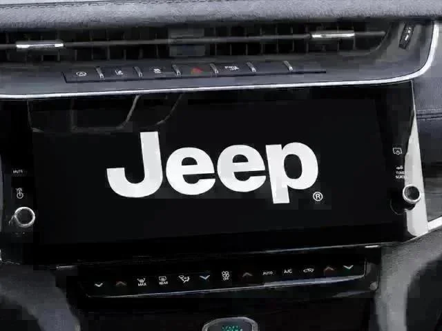 New 2026 Silver Zynith Exterior Paint Jeep Limited image 10
