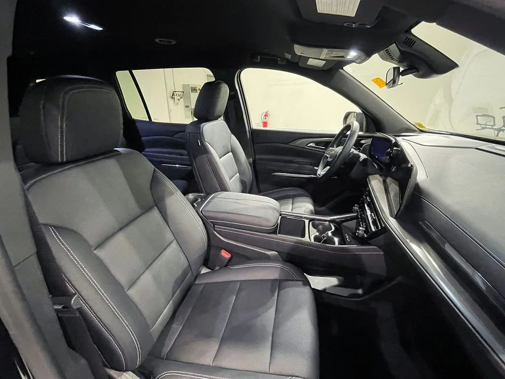 Used 2026 Black Chevrolet LT image 28
