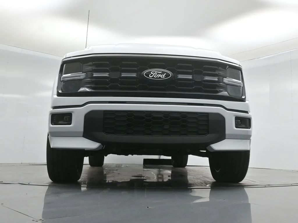 New 2026 Oxford White Ford STX image 44