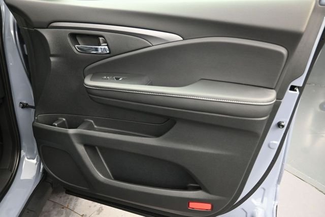 New 2026 Sonic Gray Pearl Honda RTL image 26