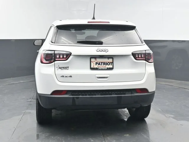 Used 2025 White Jeep Sport image 4