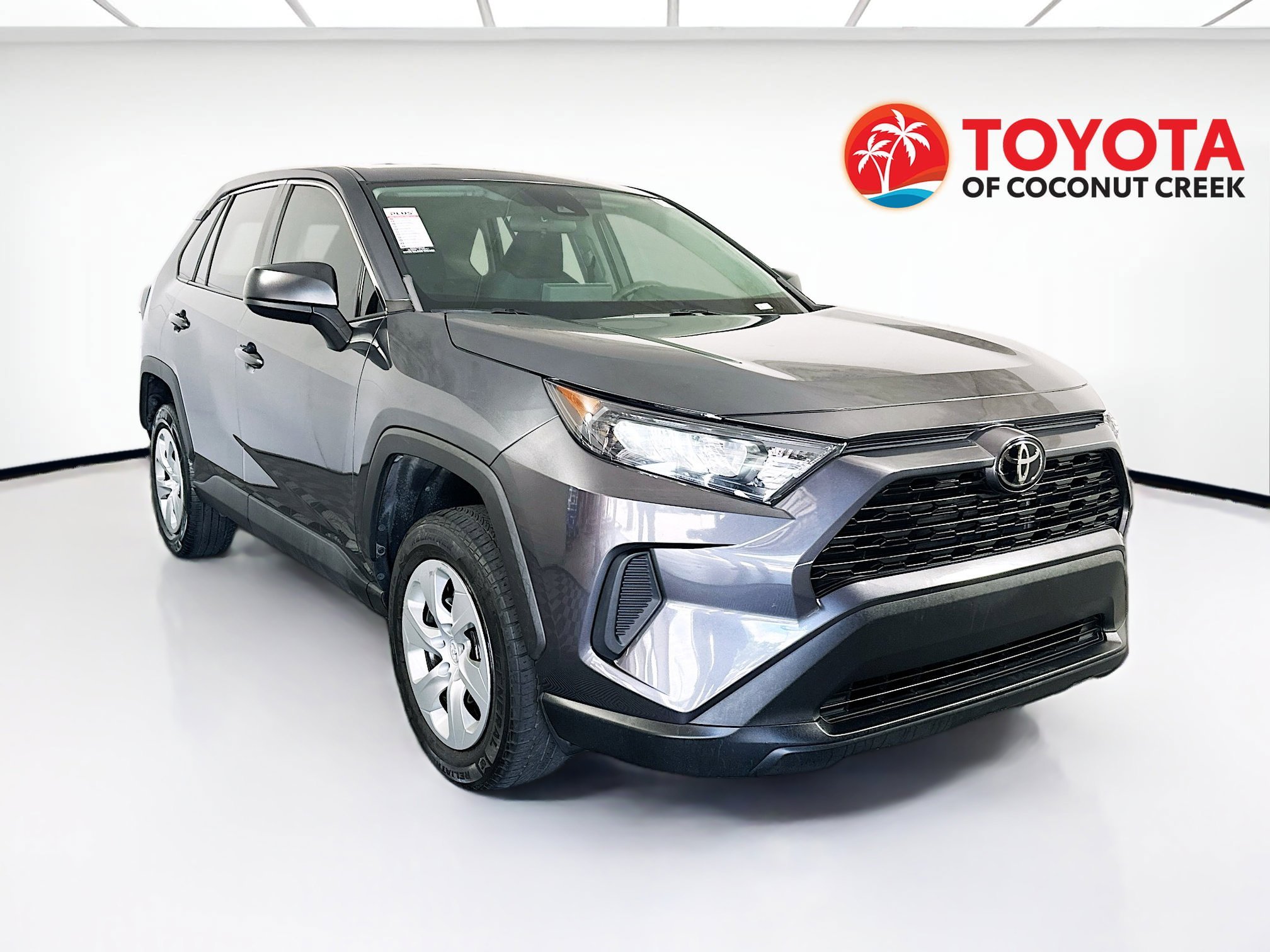 2022 Toyota RAV4 thumbnail 3