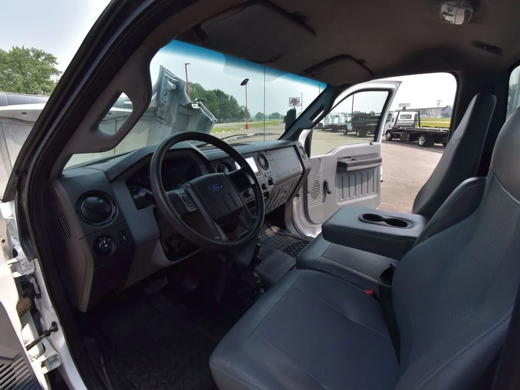 2019 Ford F-750 - Photo 31