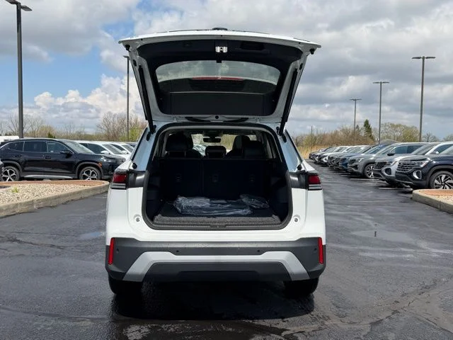 New 2026 White Volkswagen 2.0T SE image 3