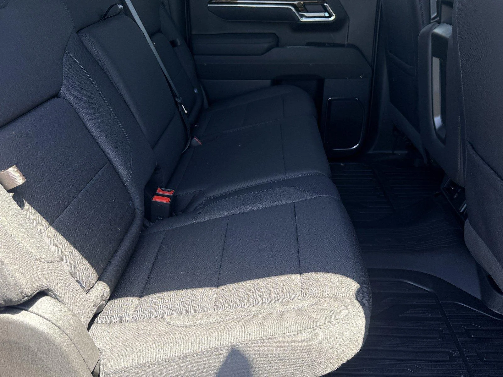 Used 2026 Onyx Black GMC Elevation image 10