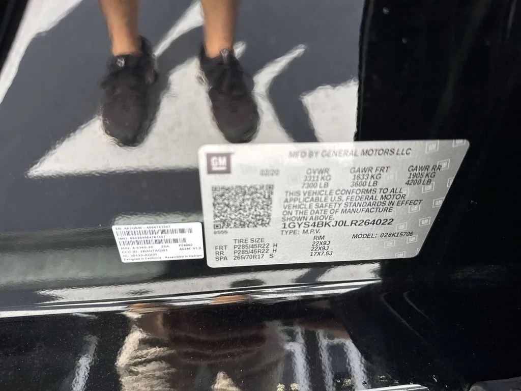 Used 2020 Black Raven Cadillac Luxury image 61