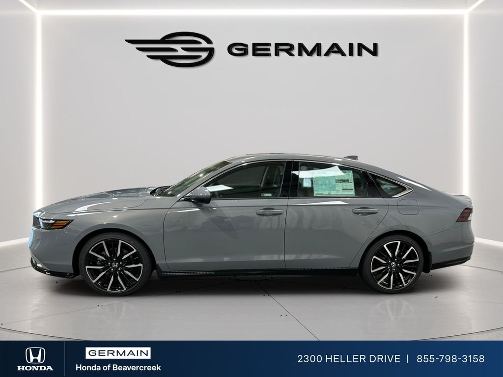New 2026 Urban Gray Pearl Honda Touring image 4