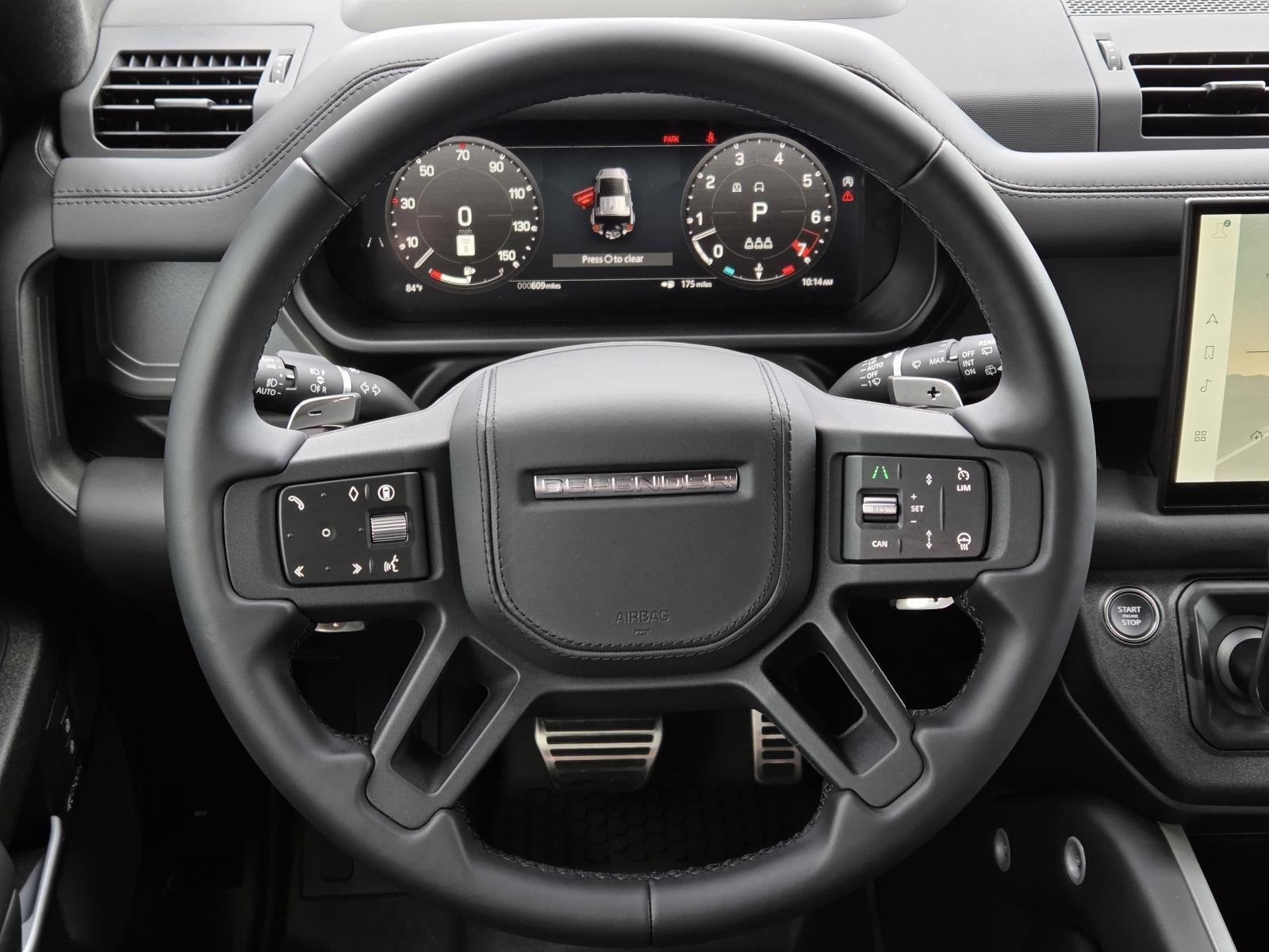 Used 2025 Carpathian Grey Premium Metallic Land Rover V8 image 23