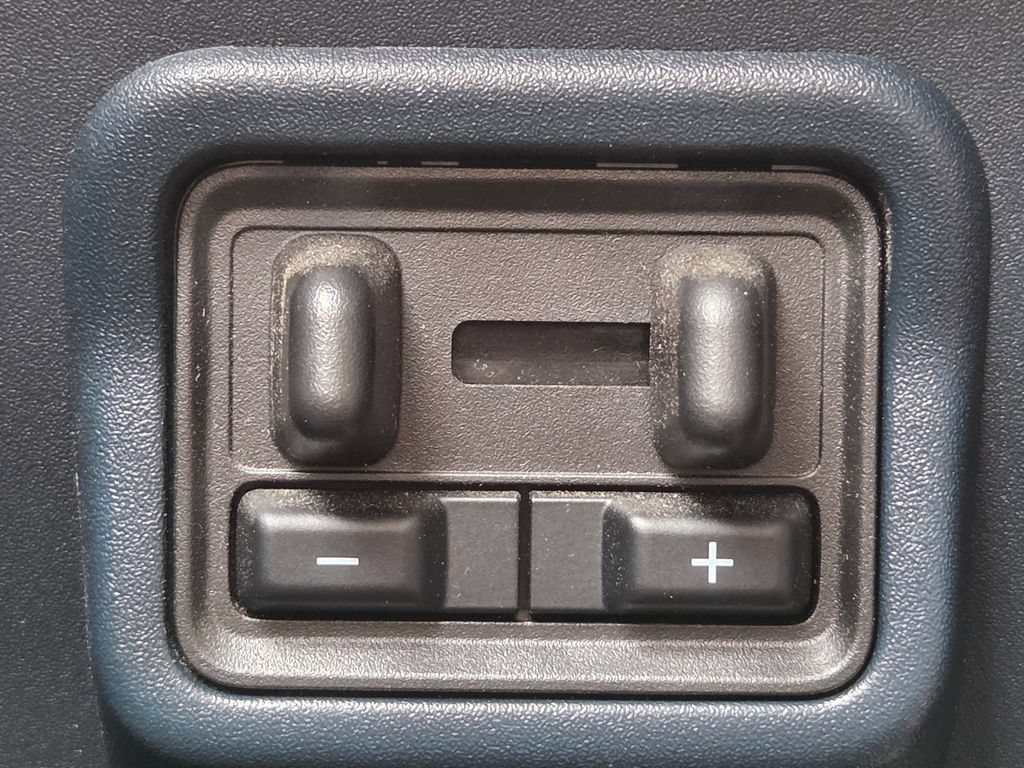 Used 2024 Oxford White Ford XLT image 16