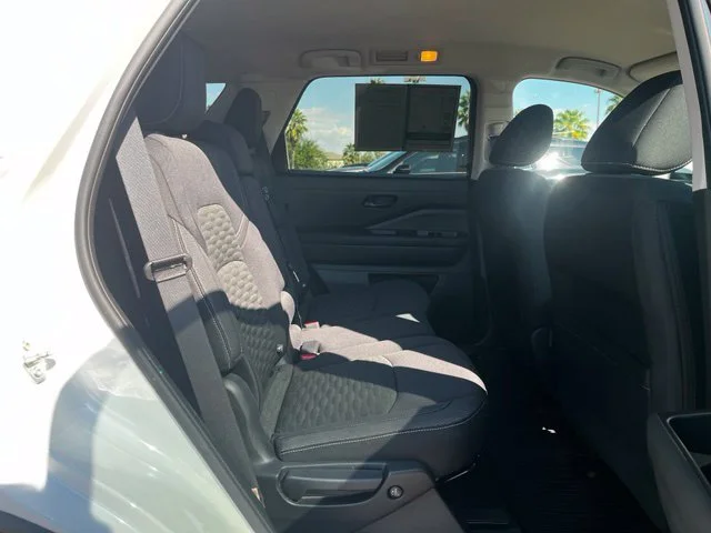 Used 2024 White Nissan SV image 23