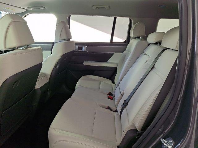 2026 Hyundai Santa Fe SE - Photo 11