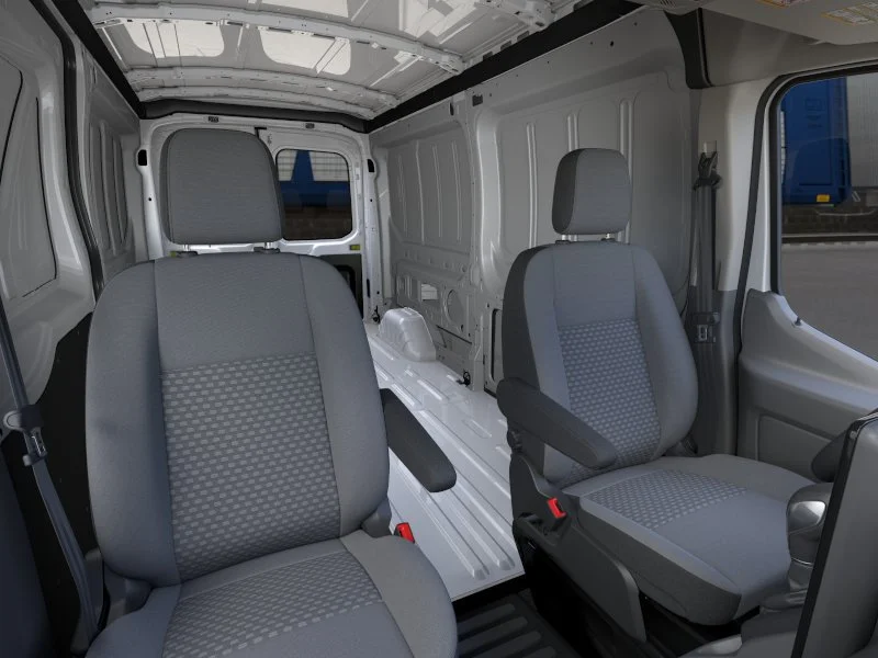 New 2026 Oxford White Ford Base image 10