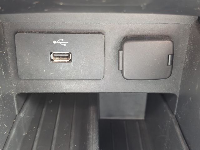 Used 2018 White Ford XLT image 31