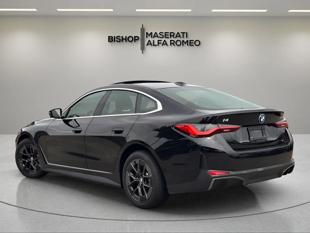 Used 2025 Black BMW xDrive40 image 3