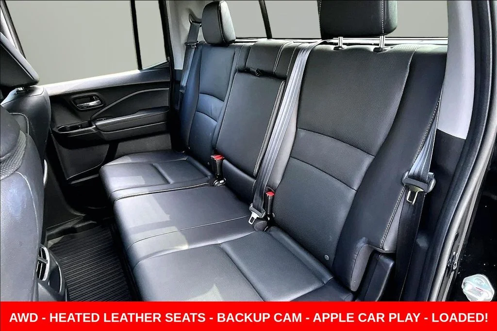 Used 2023 Black Honda RTL image 22