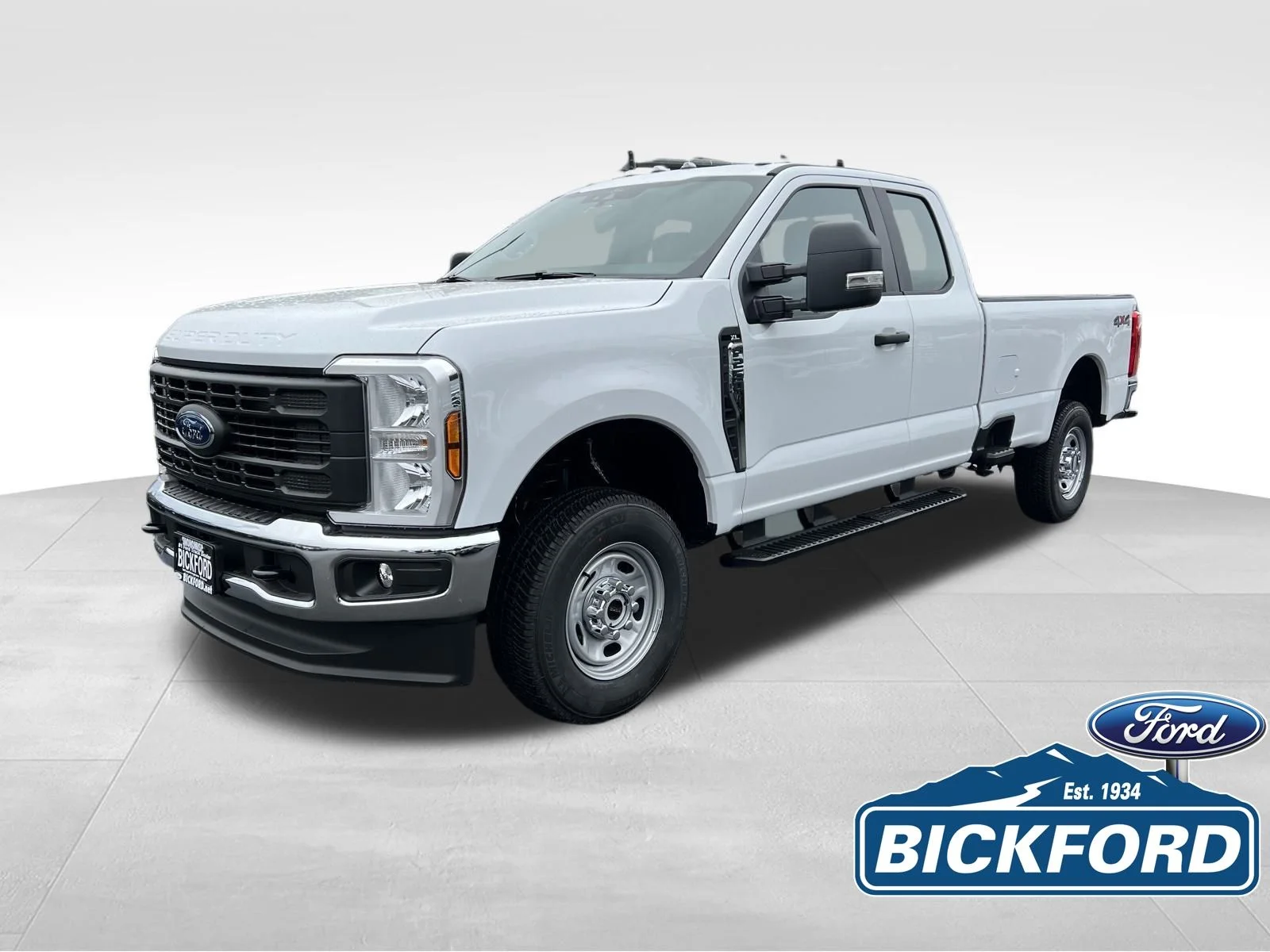 2026 Ford F-250 XL 4x4 SuperCab 8' Box's photo