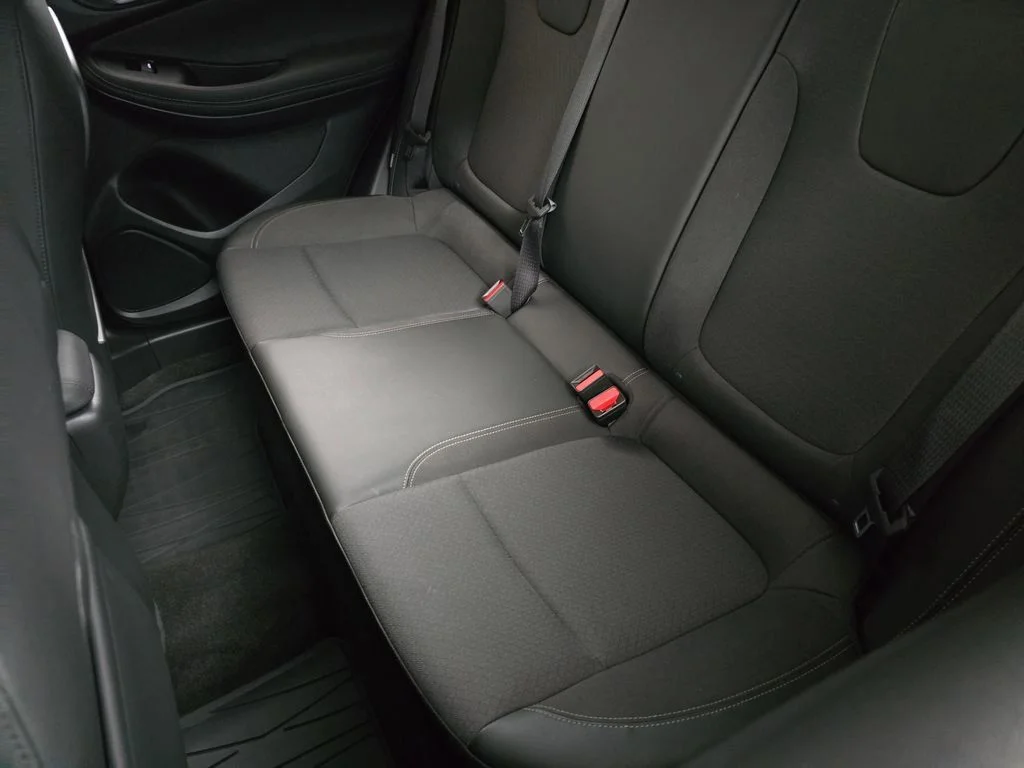 Used 2023 Black Buick Preferred image 16