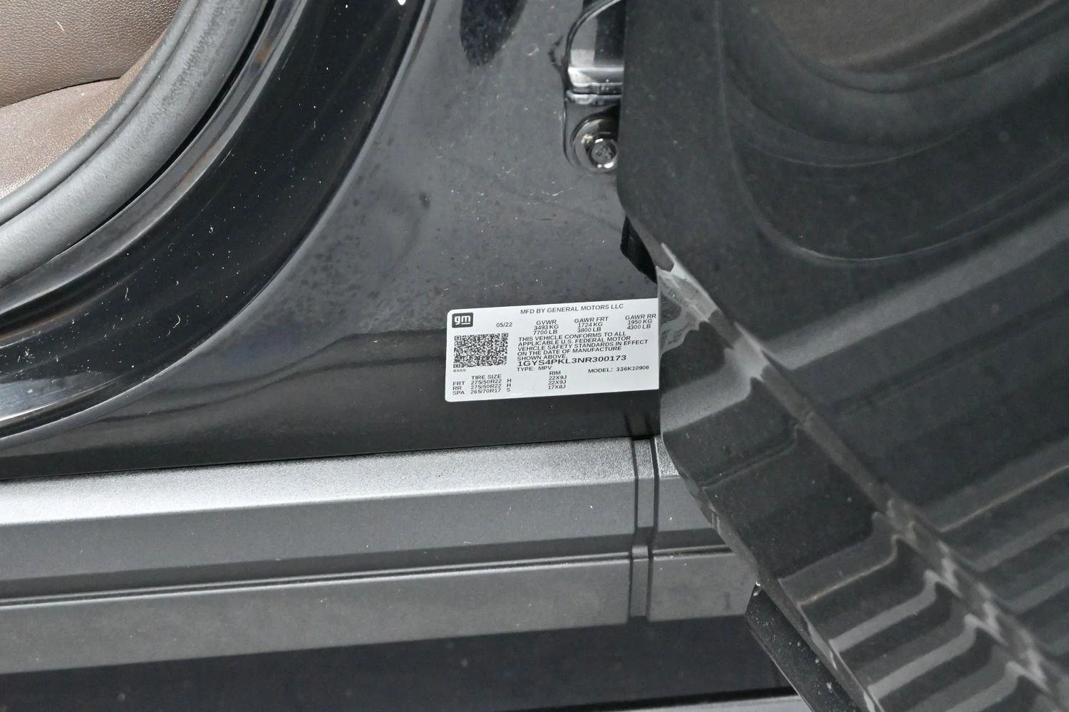 Used 2022 Black Raven Cadillac Sport image 46