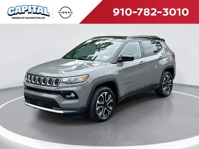 Used 2023 Gray Jeep Limited image 1
