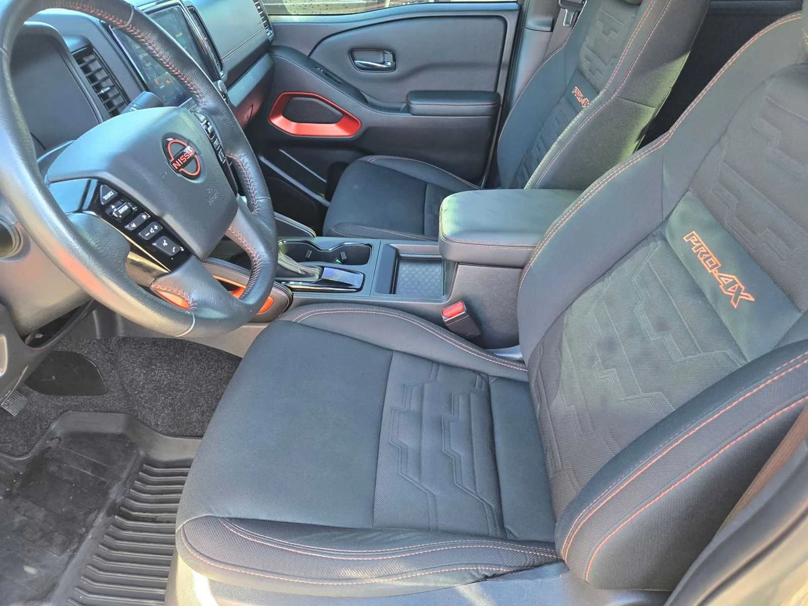 Used 2023  Nissan PRO-4X image 24