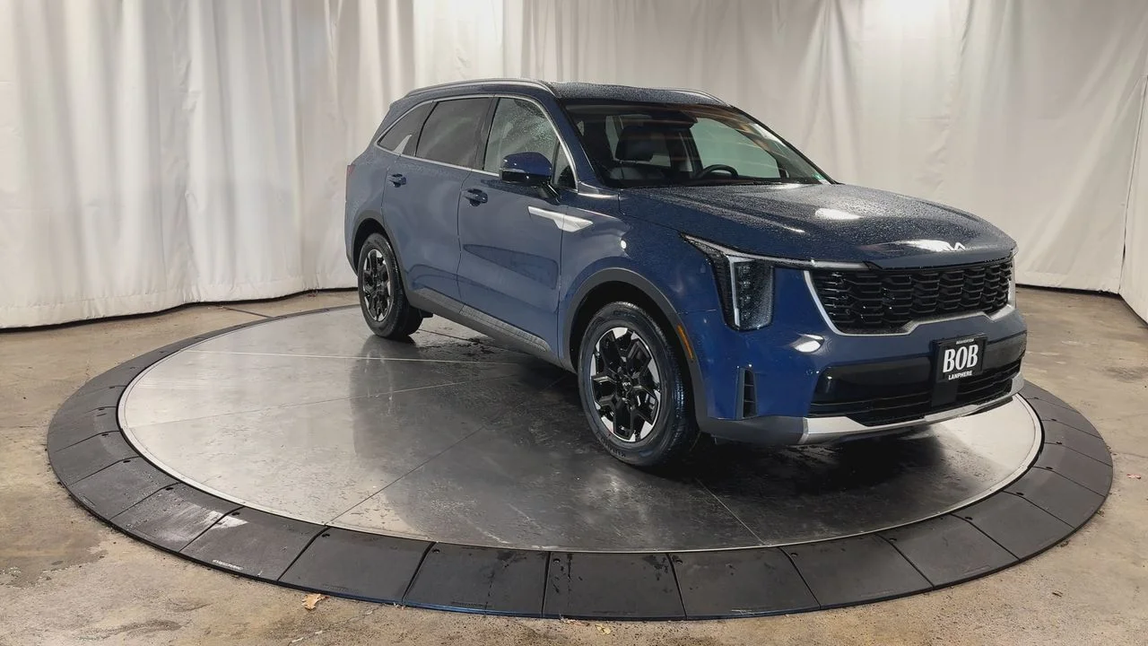 New 2026 Midnight Kia S image 3